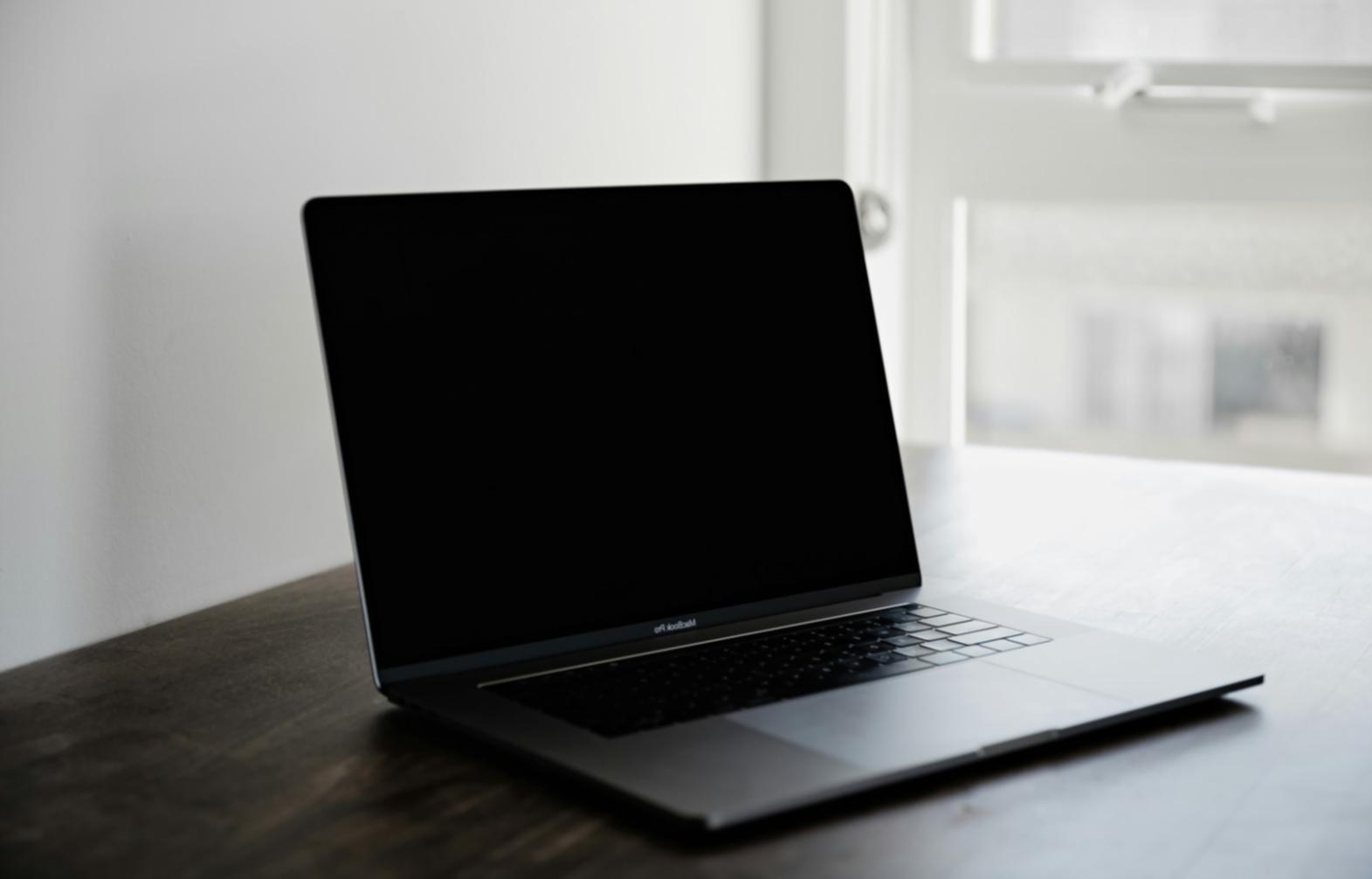 Suivi de performance et optimisation de portefeuille d'investissement